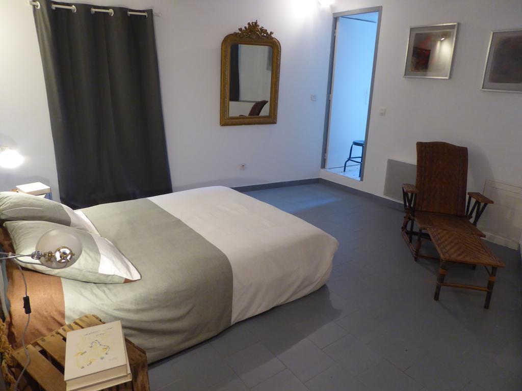 Ferienwohnung Le Planet 52 LʼIsle-sur-la-Sorgue Exterior foto